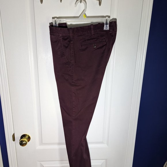 Express Slim Fit Burgundy Chinos 32x32 - Picture 9 of 9